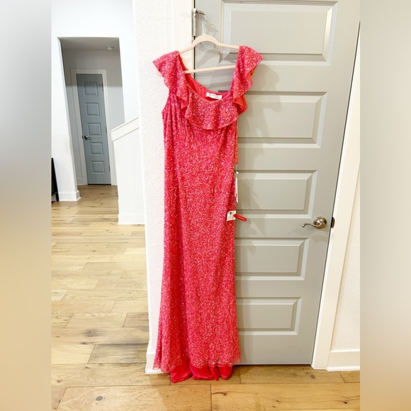 NWT Mac Duggal 5611 Sequin Drop Shoulder Gown Pink - Picture 2 of 9